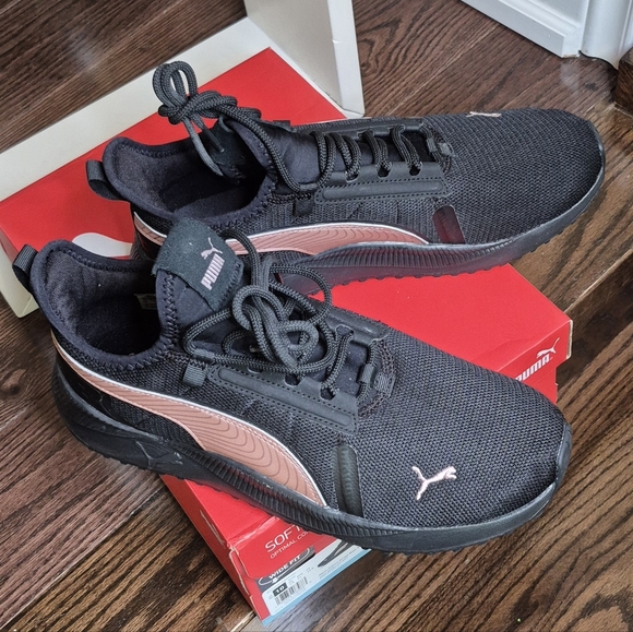 Puma Women's SoftFoam+ Sneakers - Picture 7 of 9